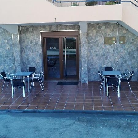Hostal Nuevo Alonso Bembribe المظهر الخارجي الصورة