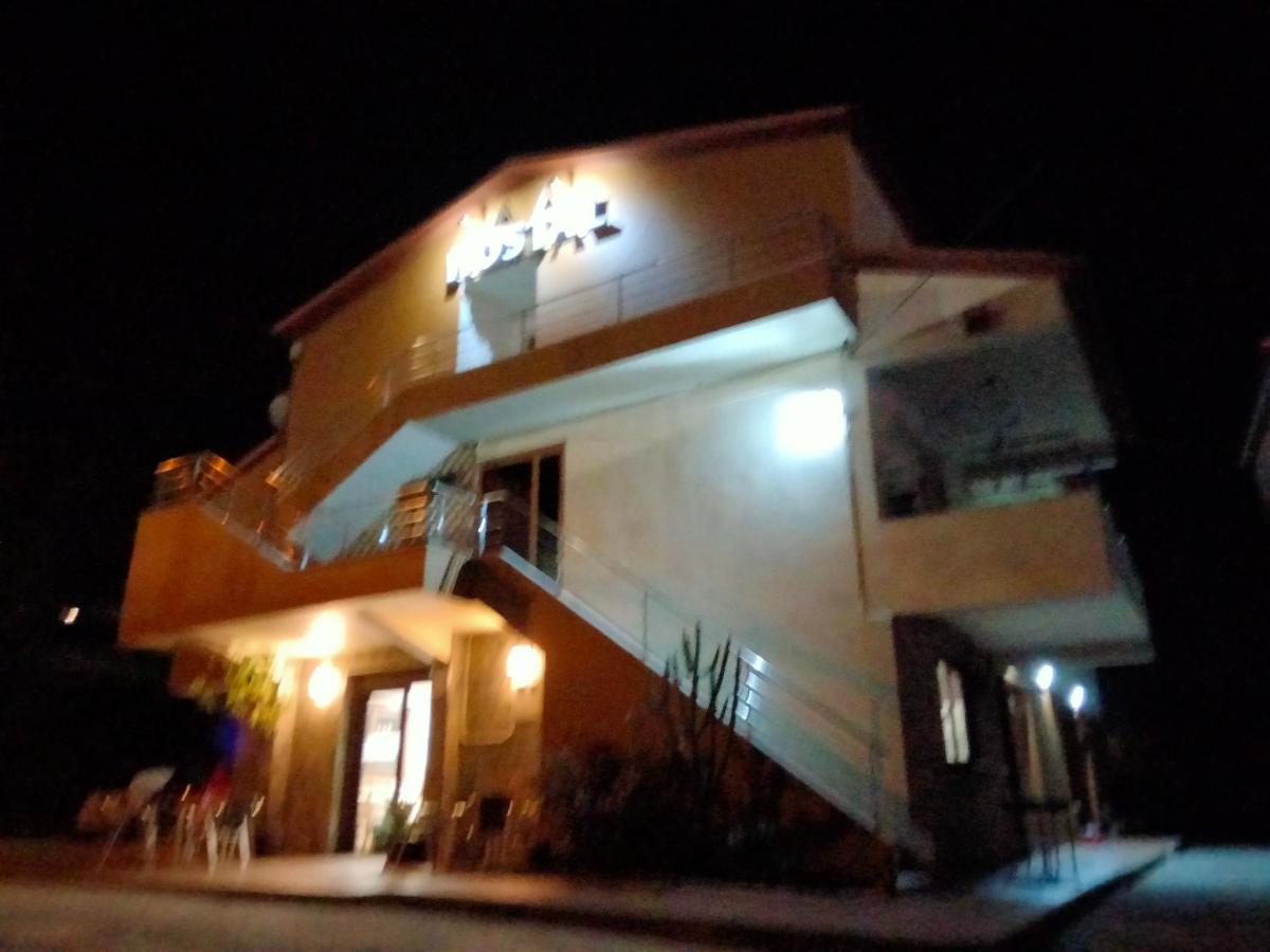 Hostal Nuevo Alonso Bembribe المظهر الخارجي الصورة