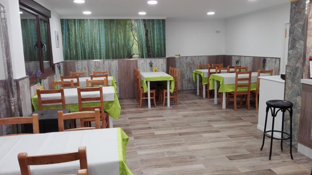 Hostal Nuevo Alonso Bembribe المظهر الخارجي الصورة